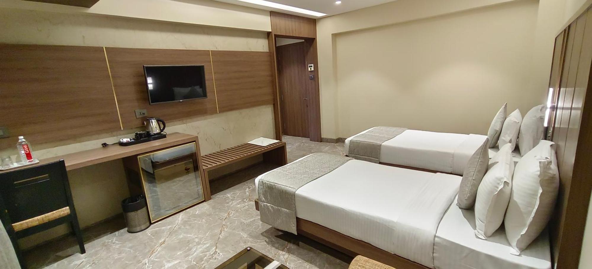 Hotel Archana Residency Bombaj Zewnętrze zdjęcie
