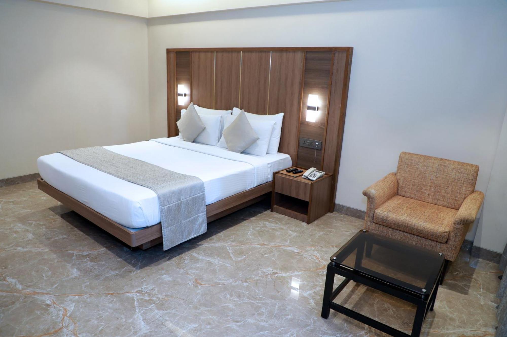 Hotel Archana Residency Bombaj Zewnętrze zdjęcie